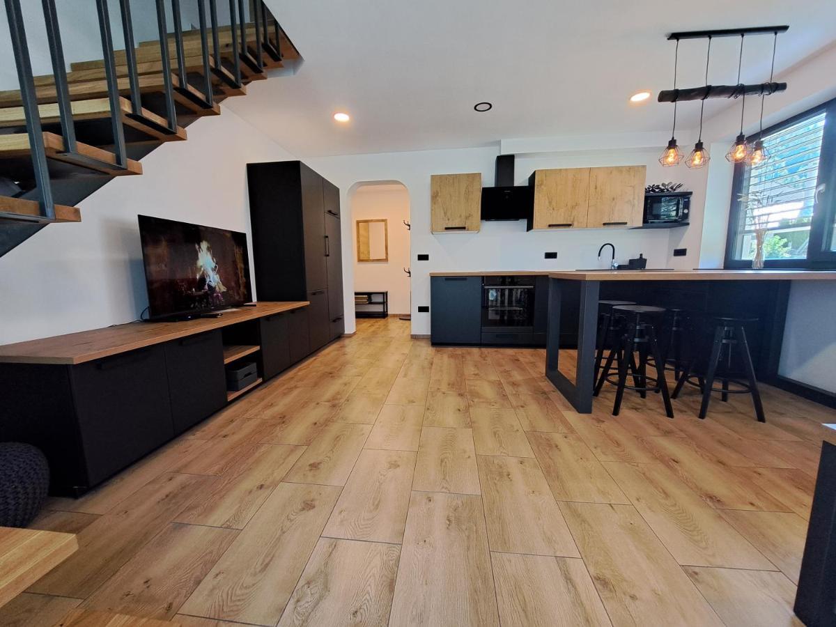 Riverside Apartma 2, Kranjska Gora Bagian luar foto